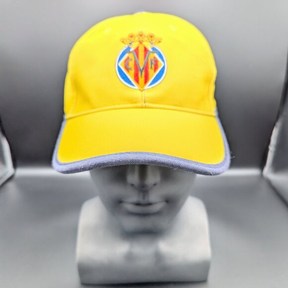 Villareal CF Premium Cap - Picture 2 of 14